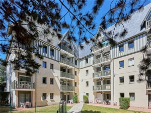 studio à la vente -   14800  DEAUVILLE, surface 23 m2 vente studio - UBI472527122